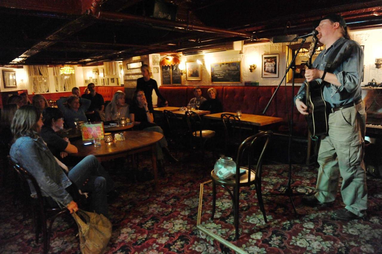 The Red Lion Inn Stockbridge Exterior photo